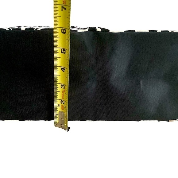 Heirloom Print Snap Top Canvas Tote Bag Purse Black & White Double Straps New - Picture 8 of 10